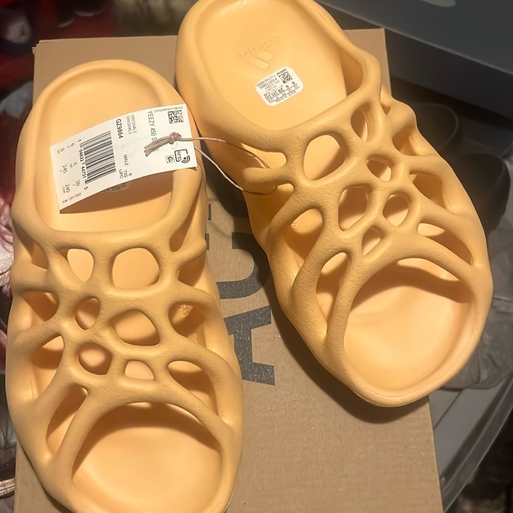 Yeezy slide